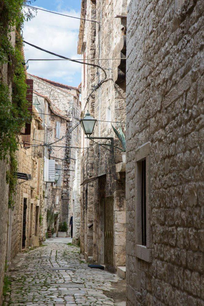 Guesthouse Ana Trogir Old Town Extérieur photo