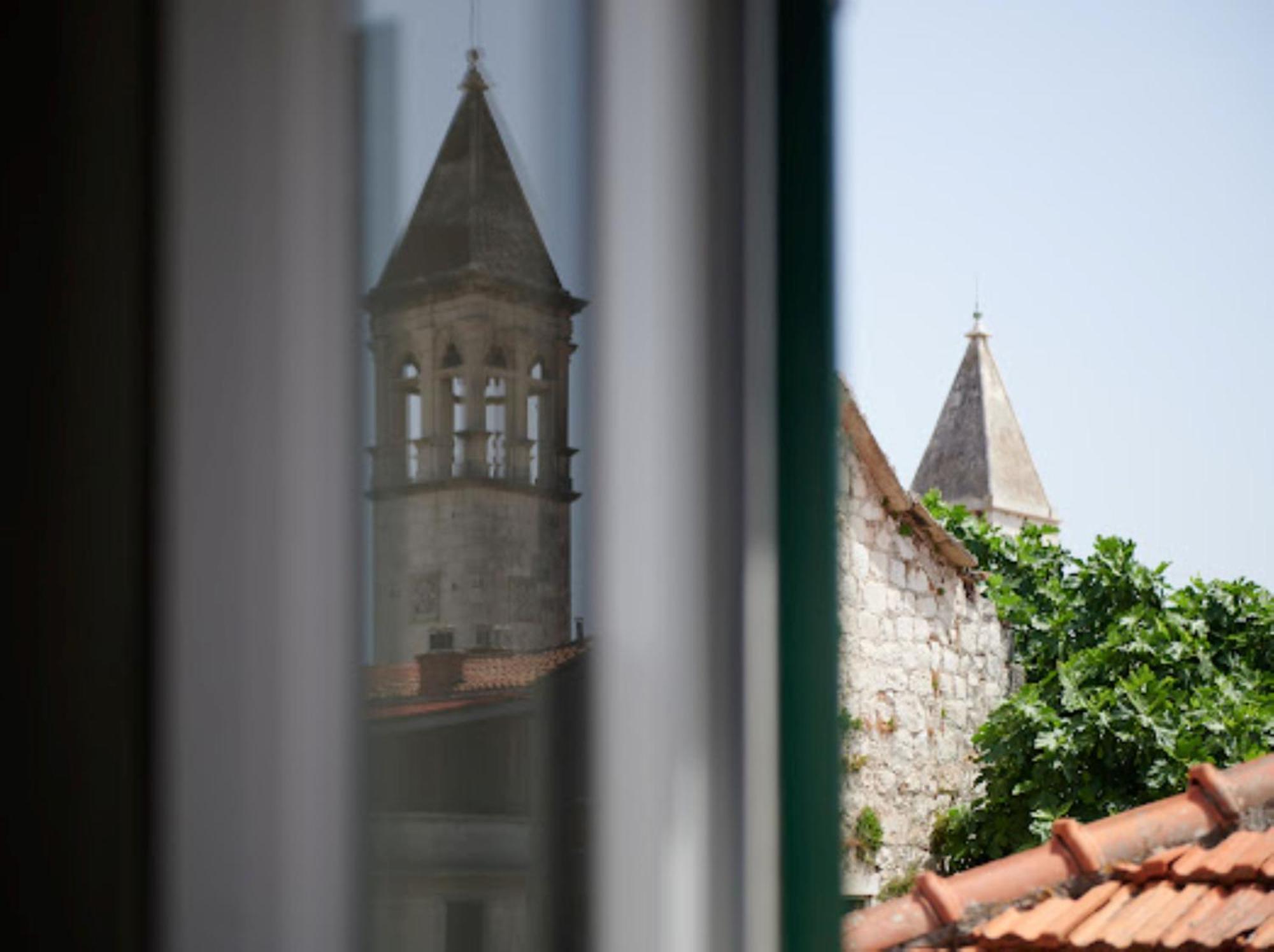 Guesthouse Ana Trogir Old Town Extérieur photo