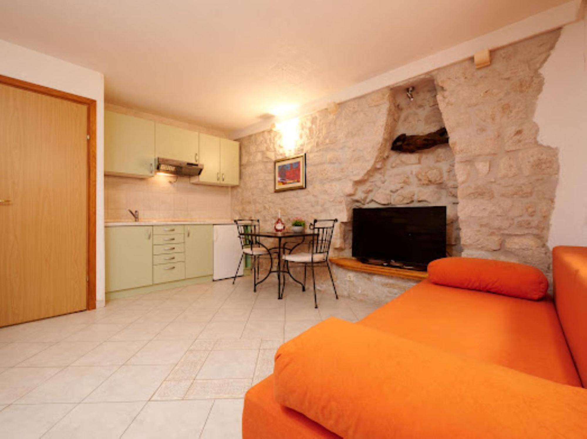 Guesthouse Ana Trogir Old Town Chambre photo