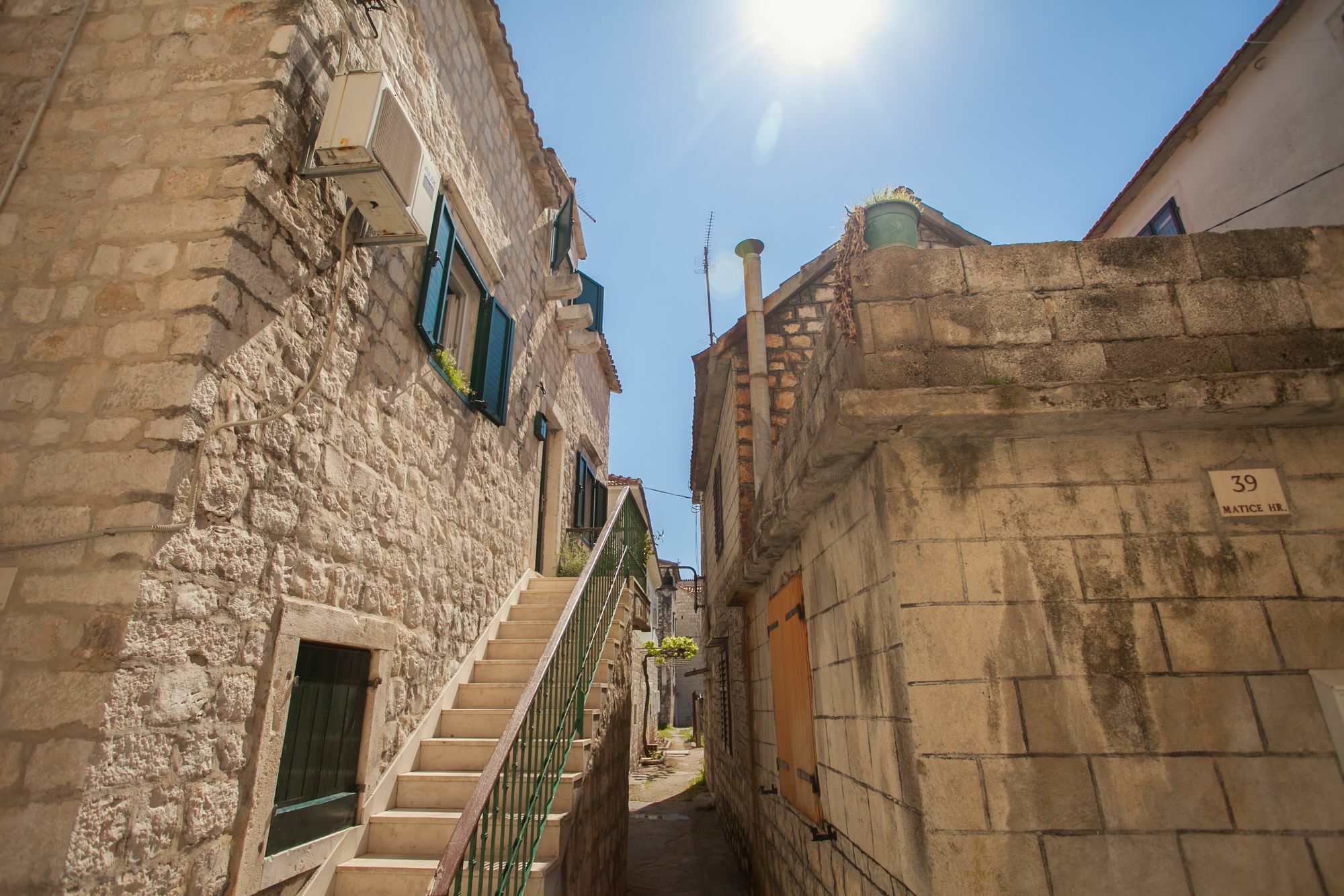 Guesthouse Ana Trogir Old Town Extérieur photo